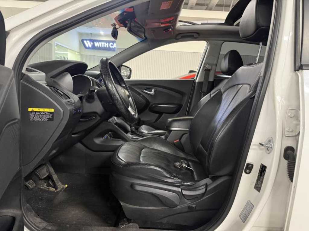 HYUNDAI Tucson - Vista 6