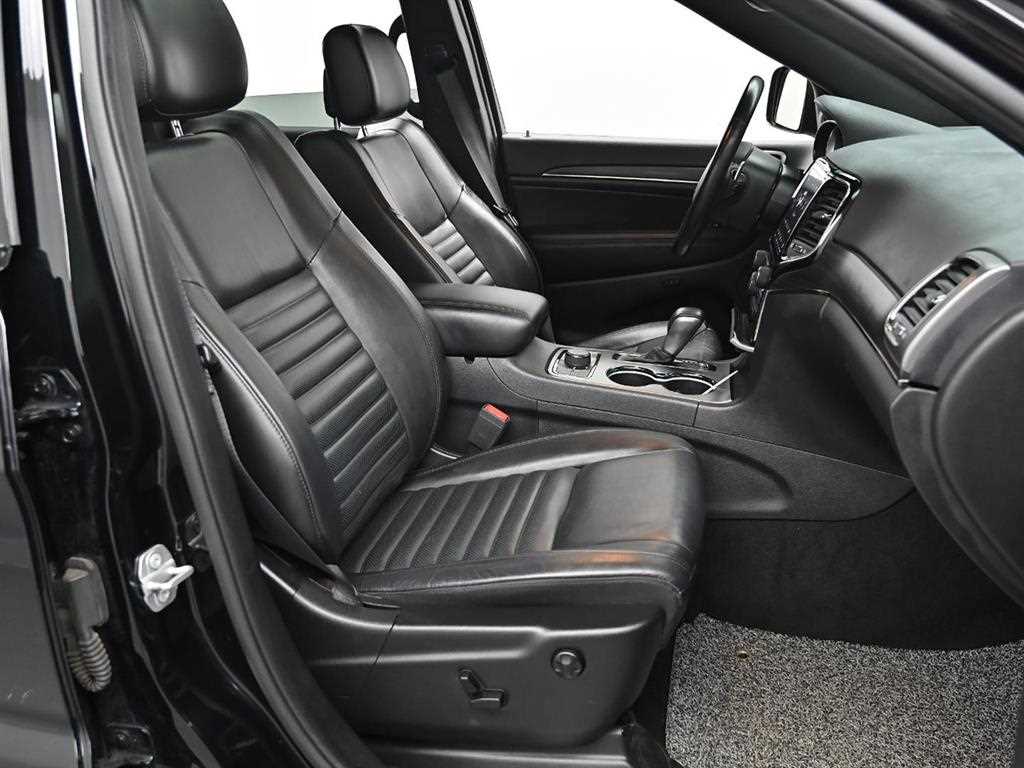 Jeep Cherokee - Vista 10