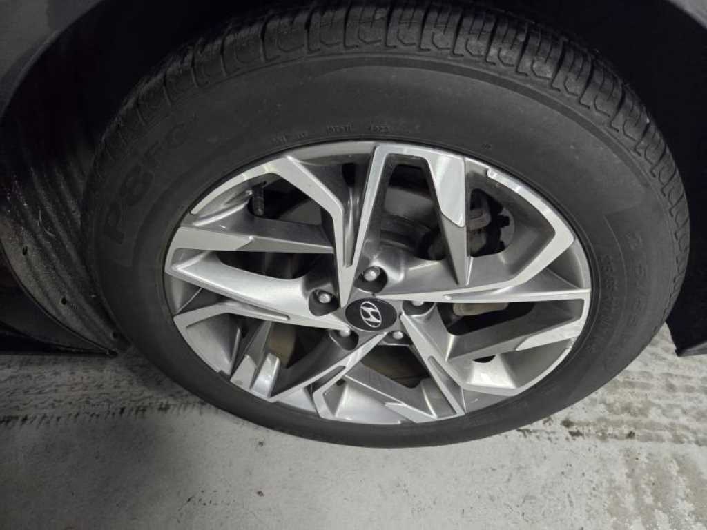 HYUNDAI Sonata - Vista 4