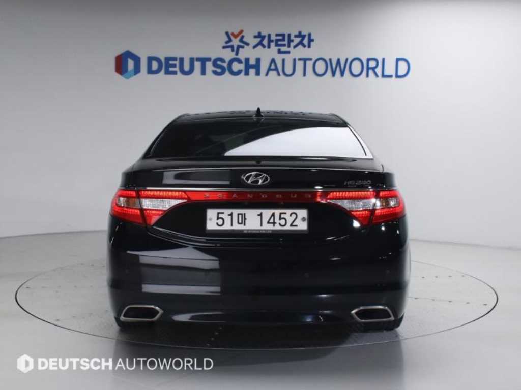 HYUNDAI Grandeur - Vista 4