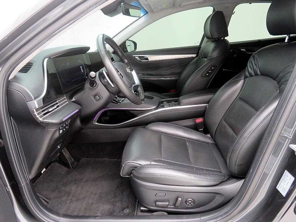 HYUNDAI Grandeur - Vista 6
