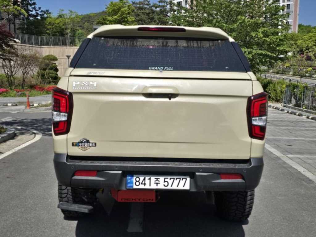 Ssangyong Rexton - Vista 3