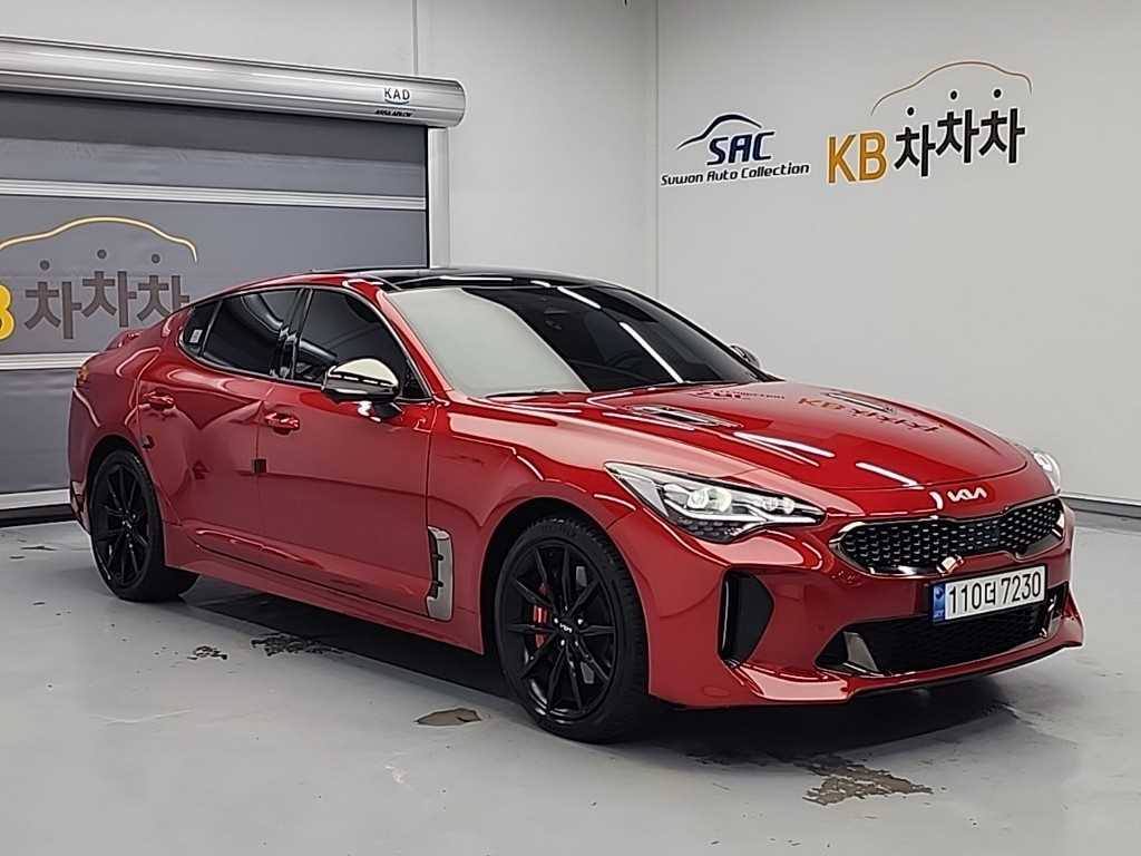 KIA Stinger - Vista 4