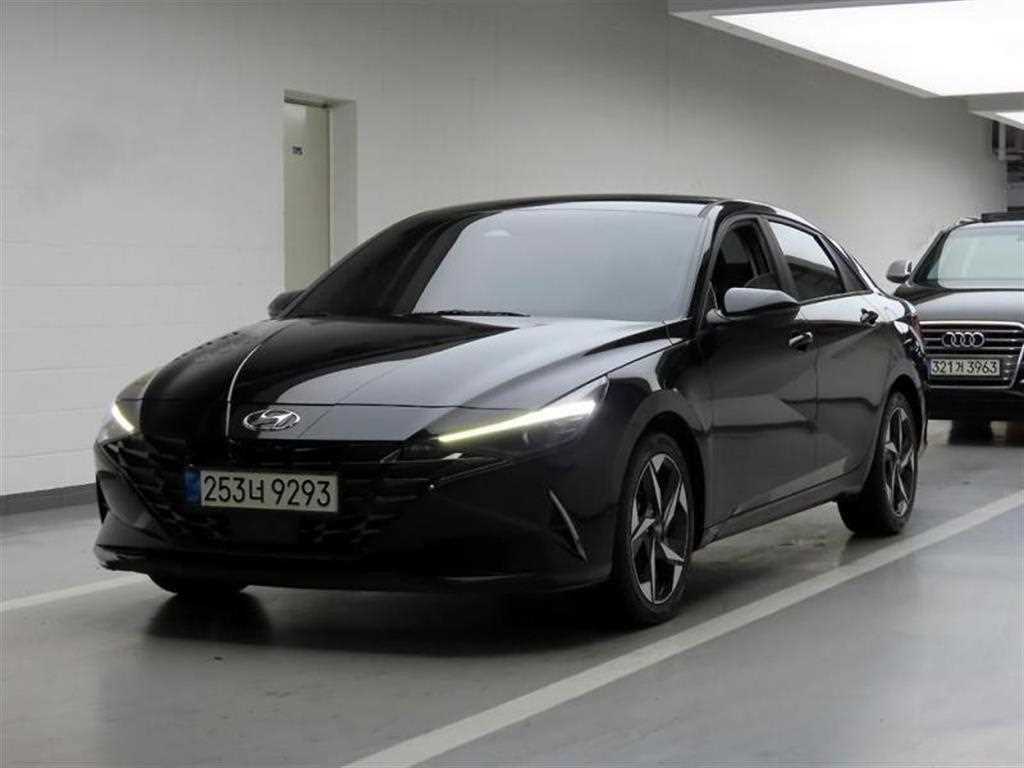 HYUNDAI Avante 2021 Negro - Importación desde Corea - HF Imports Iquique - Foto 1