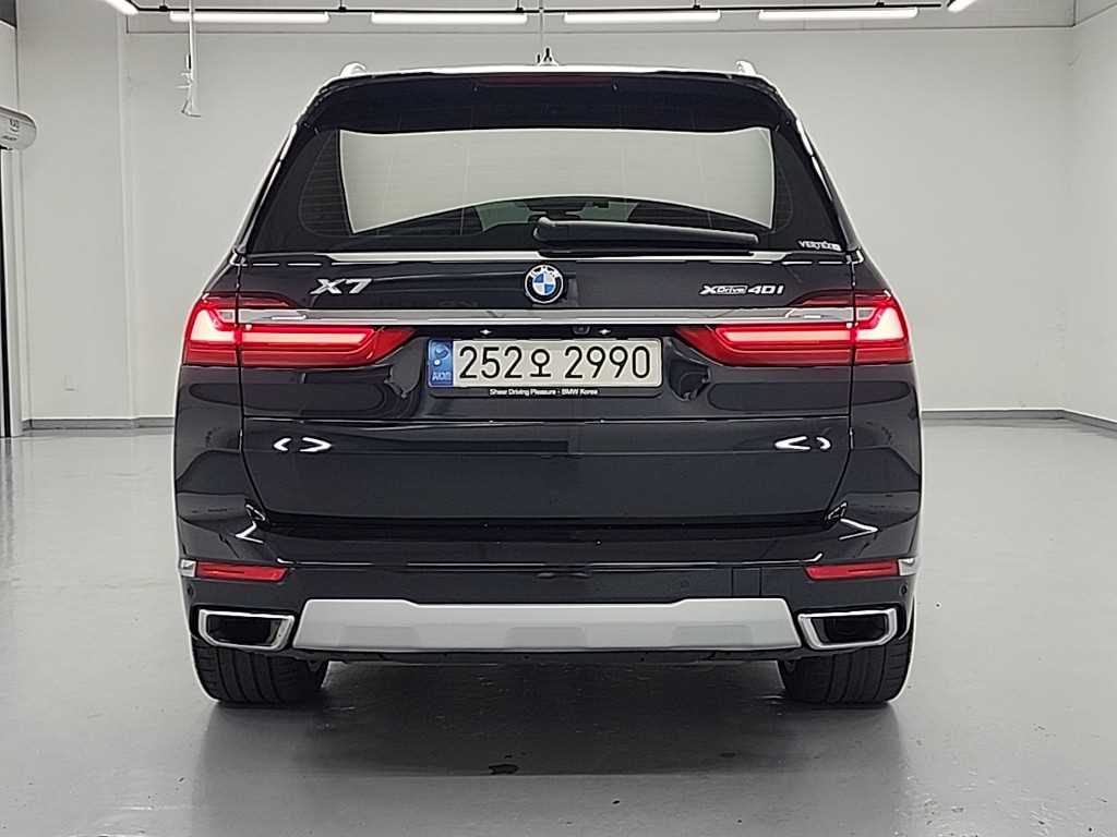 BMW X7 - Vista 3