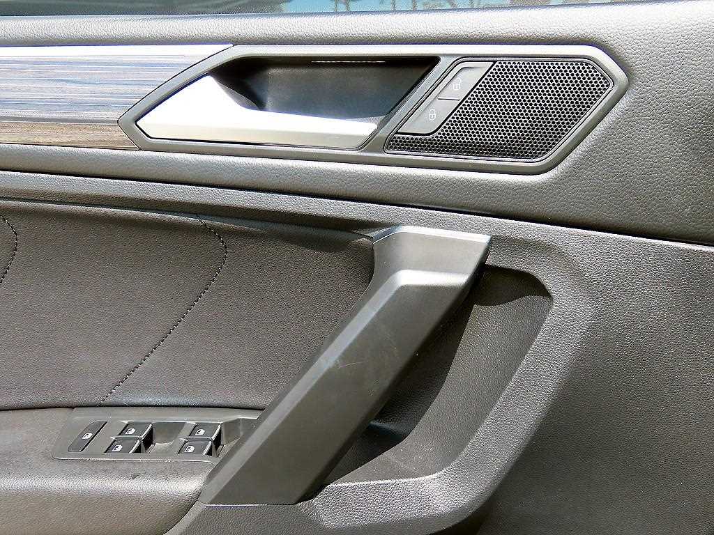 Volkswagen Tiguan - Vista 12