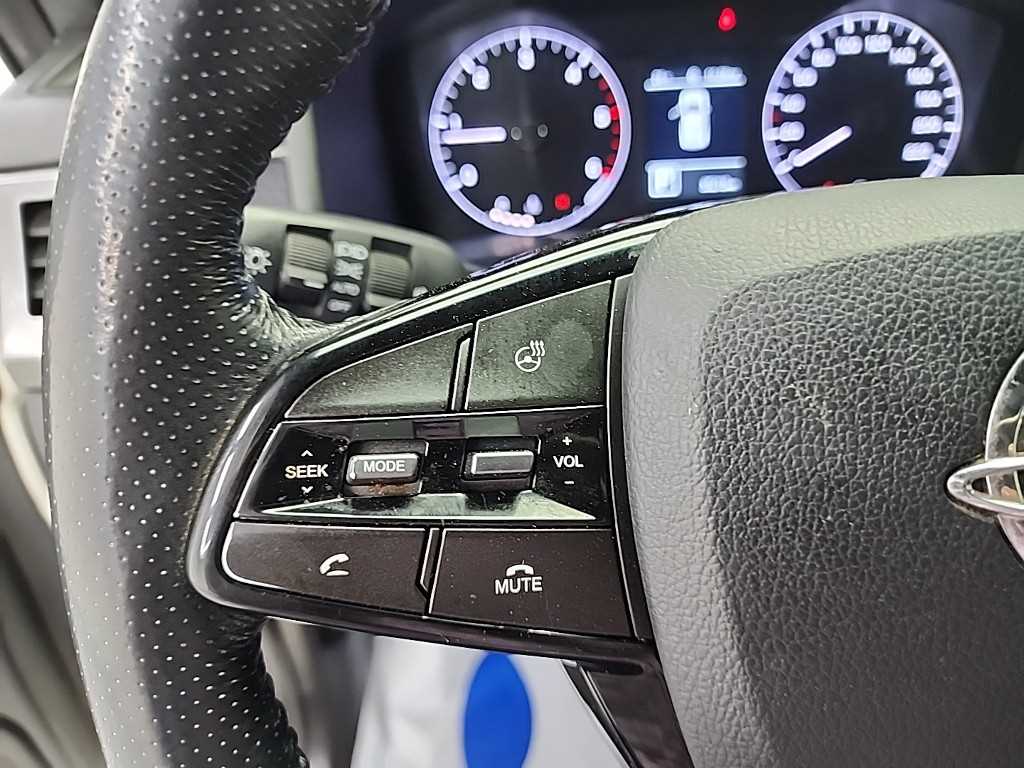 Ssangyong Rexton 2022 Blanco - Importación desde Corea - HF Imports Iquique - Foto 16