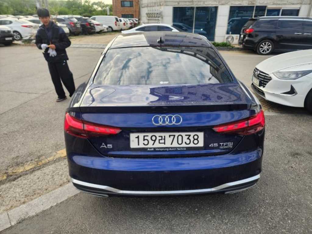 Audi A5 - Vista 3