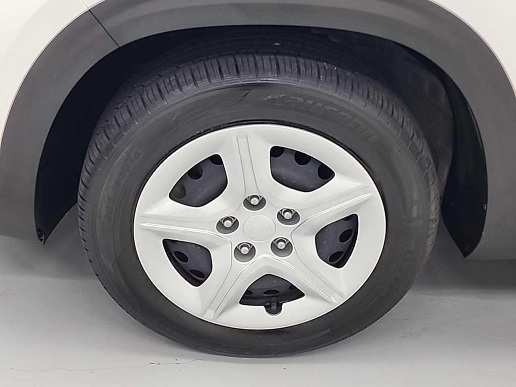 KIA Seltos 2022 Blanco - Importación desde Corea - HF Imports Iquique - Foto 17