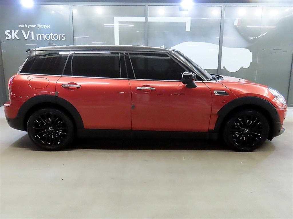 Mini Clubman - Vista 3