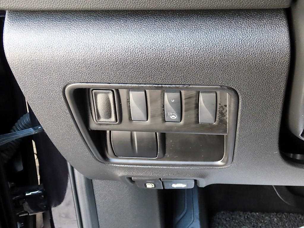 SAMSUNG QM6 - Vista 12
