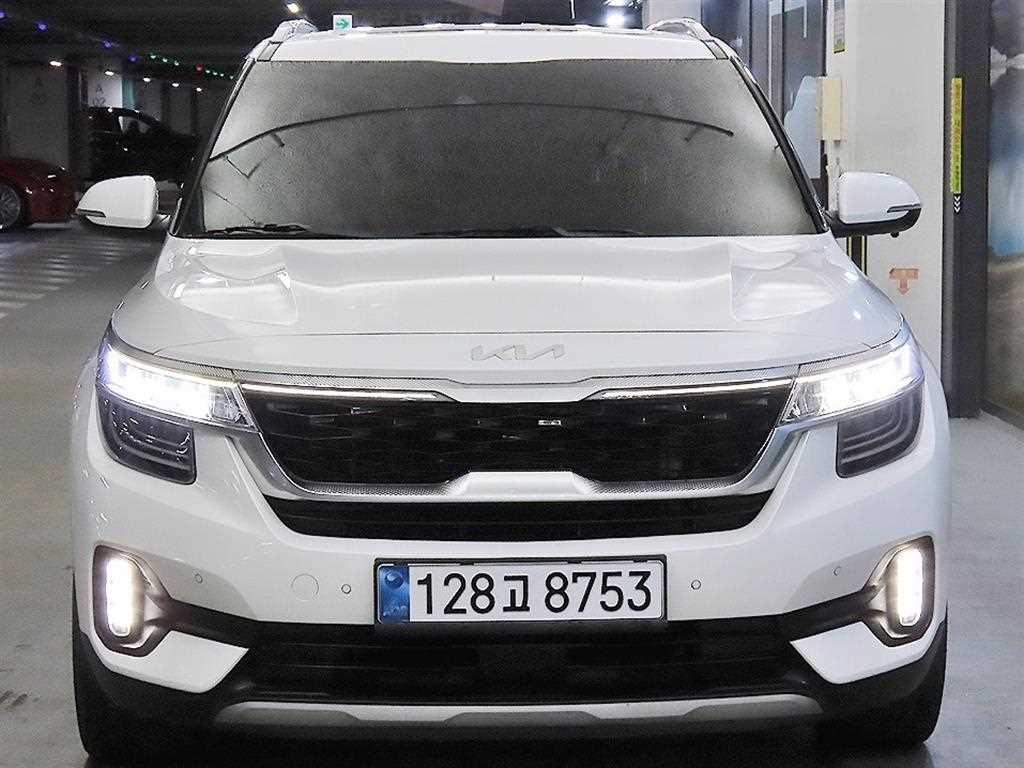 KIA Seltos - Vista 2