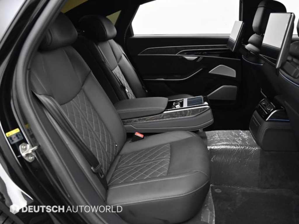 Audi A8 - Vista 12