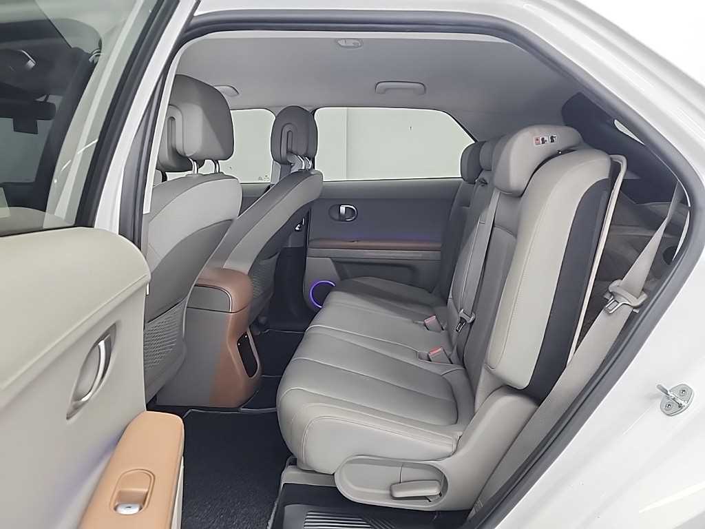 HYUNDAI Ioniq 5 - Vista 12