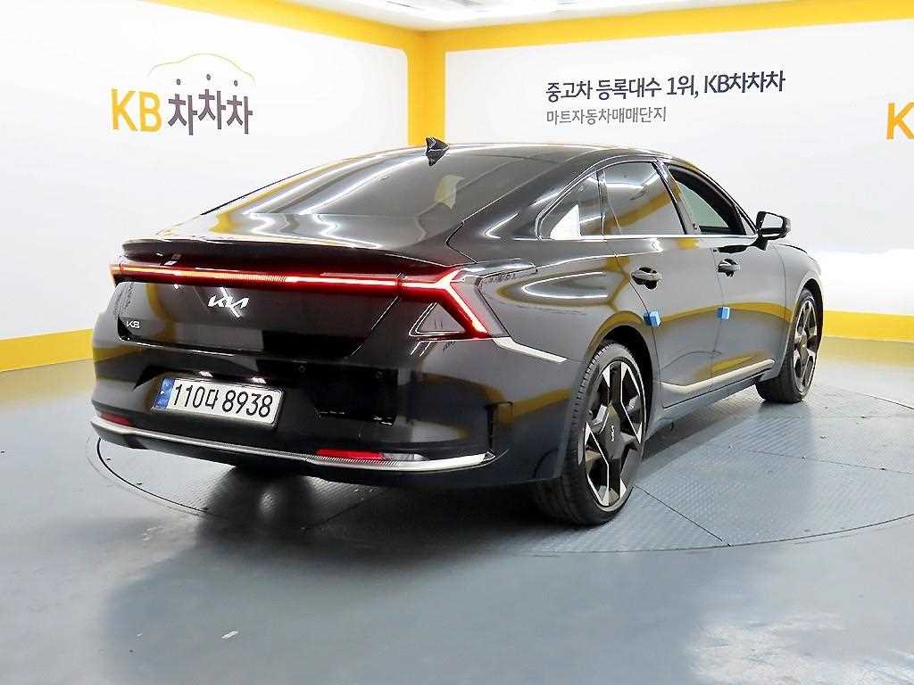 KIA K8 - Vista 4