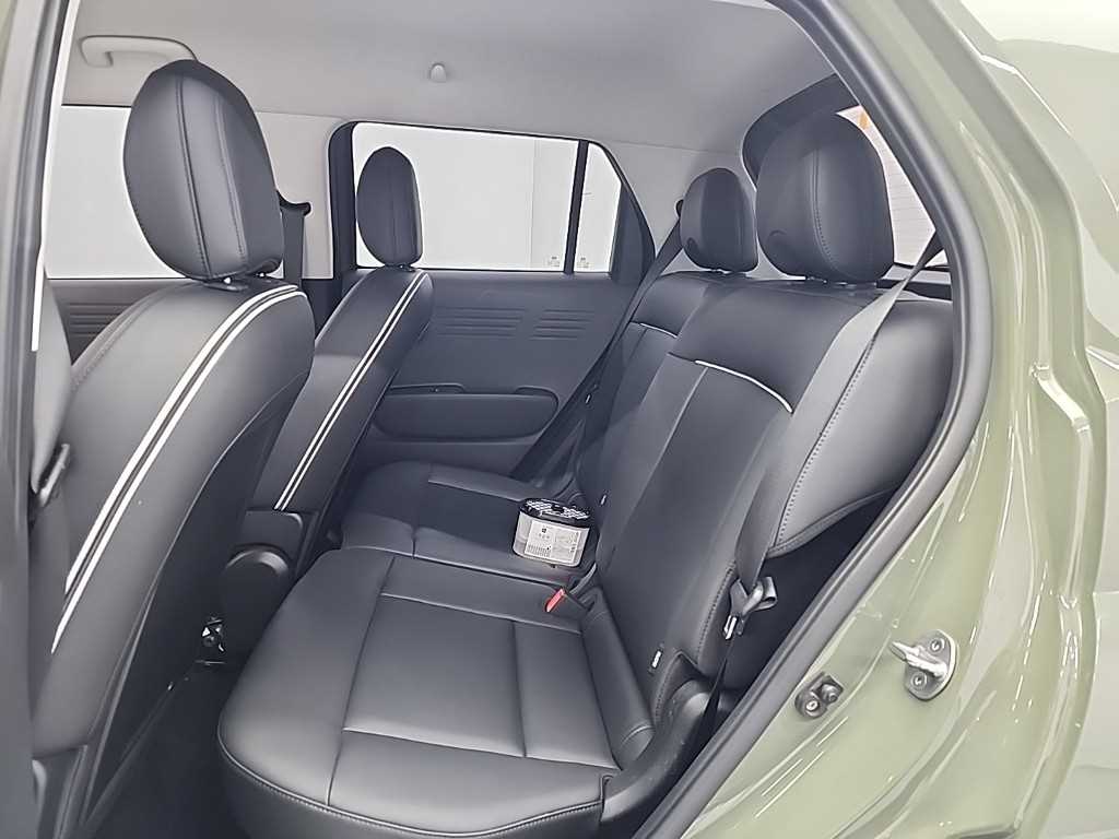 HYUNDAI Casper - Vista 12