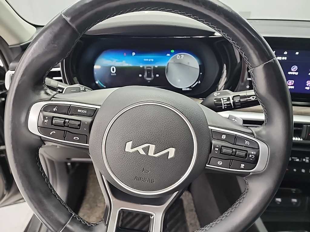 KIA K5 - Vista 9