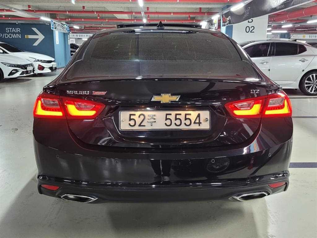 Chevrolet Malibu - Vista 4