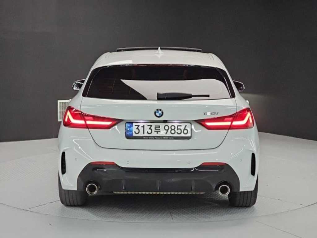 BMW 1 series - Vista 3