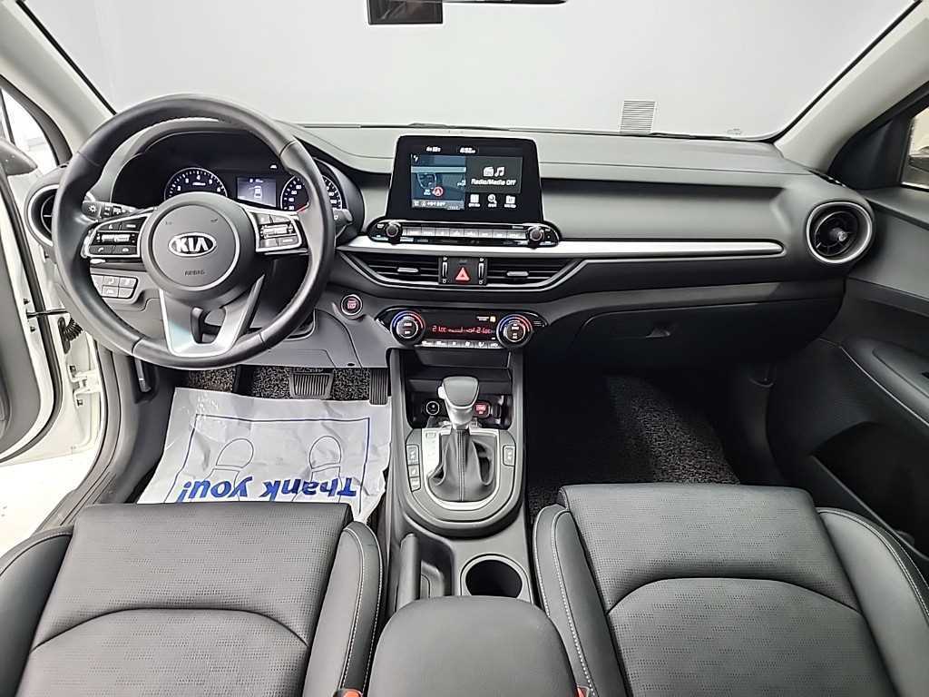 KIA K3 - Vista 7