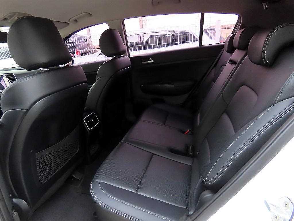 KIA Sportage - Vista 6