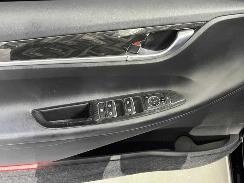 HYUNDAI Grandeur - Vista 6