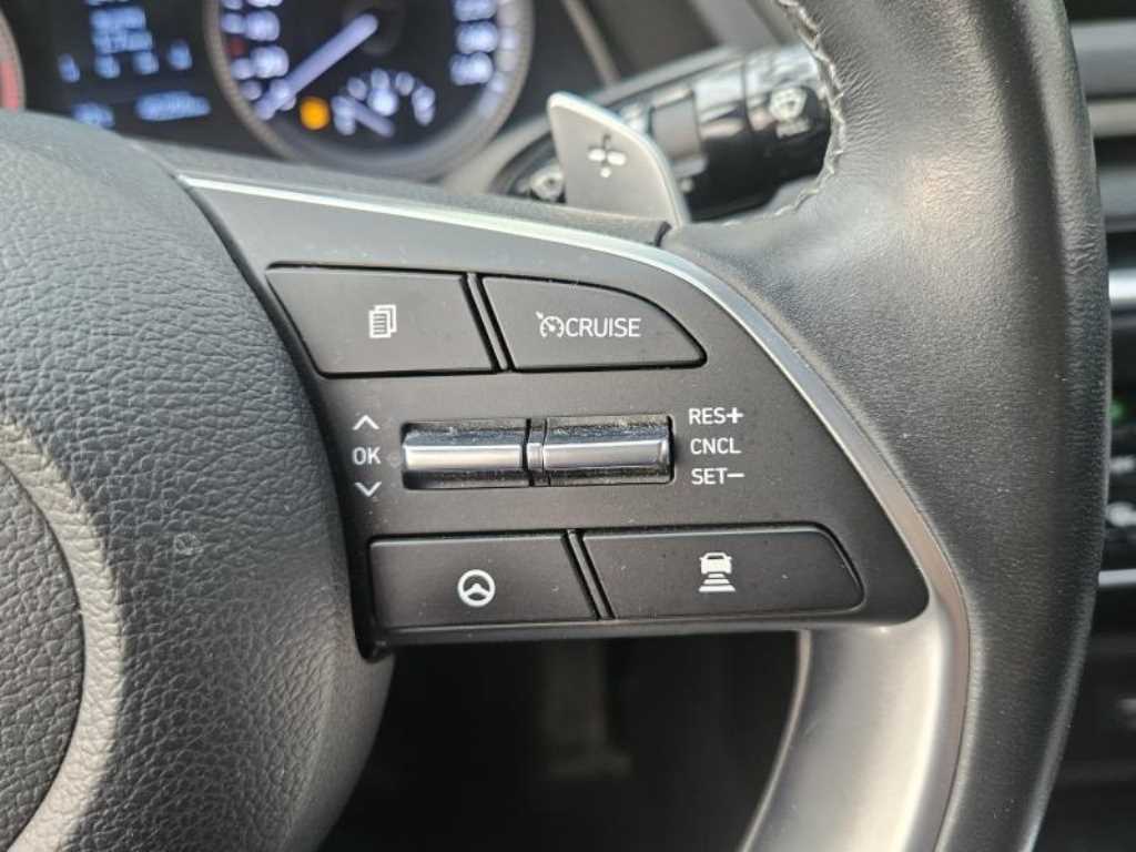 HYUNDAI Sonata - Vista 6