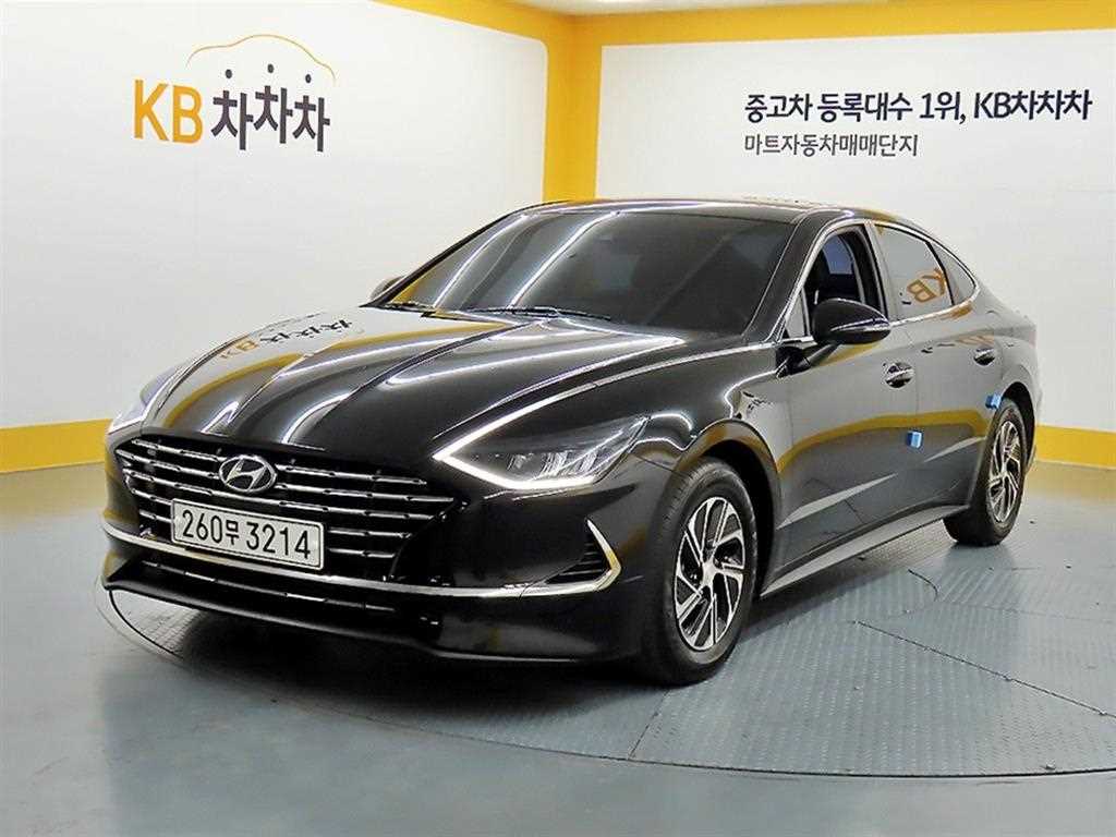 HYUNDAI Sonata - Vista 2