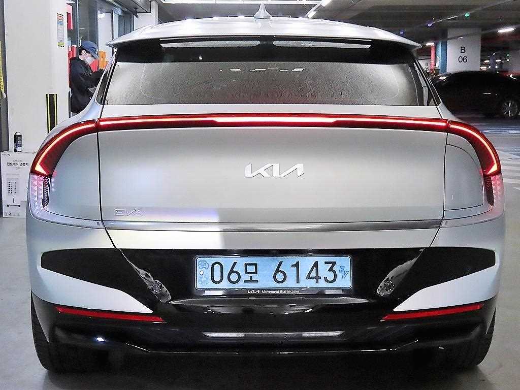 KIA EV6 - Vista 5