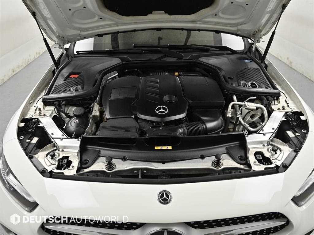 Mercedes Benz CLS Class - Vista 6