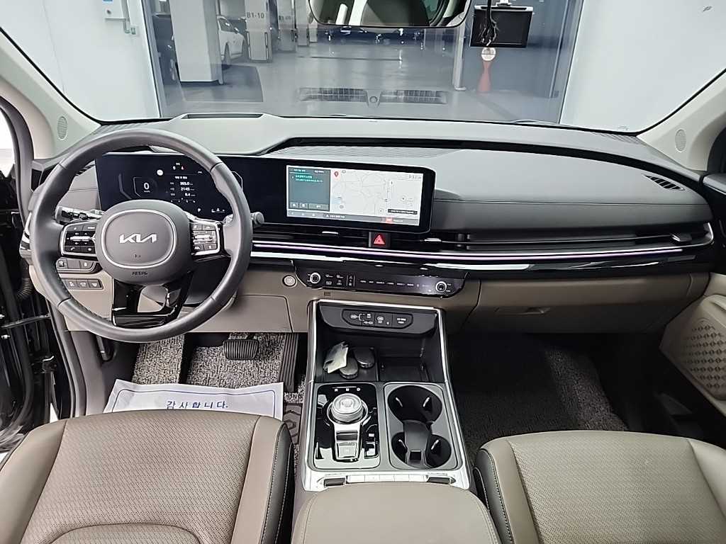 KIA Carnival - Vista 7