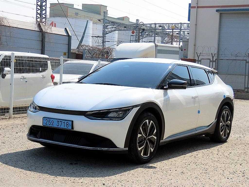 KIA EV6 - Vista 2