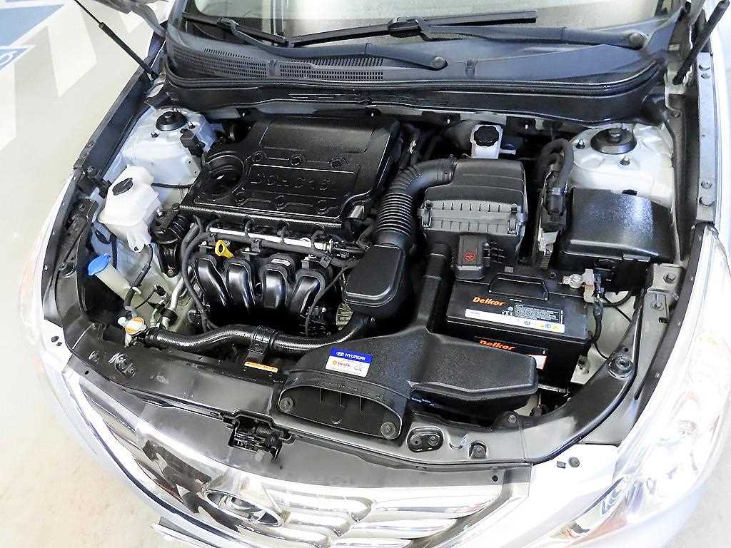 HYUNDAI Sonata 2011 Gris - Importación desde Corea - HF Imports Iquique - Foto 17