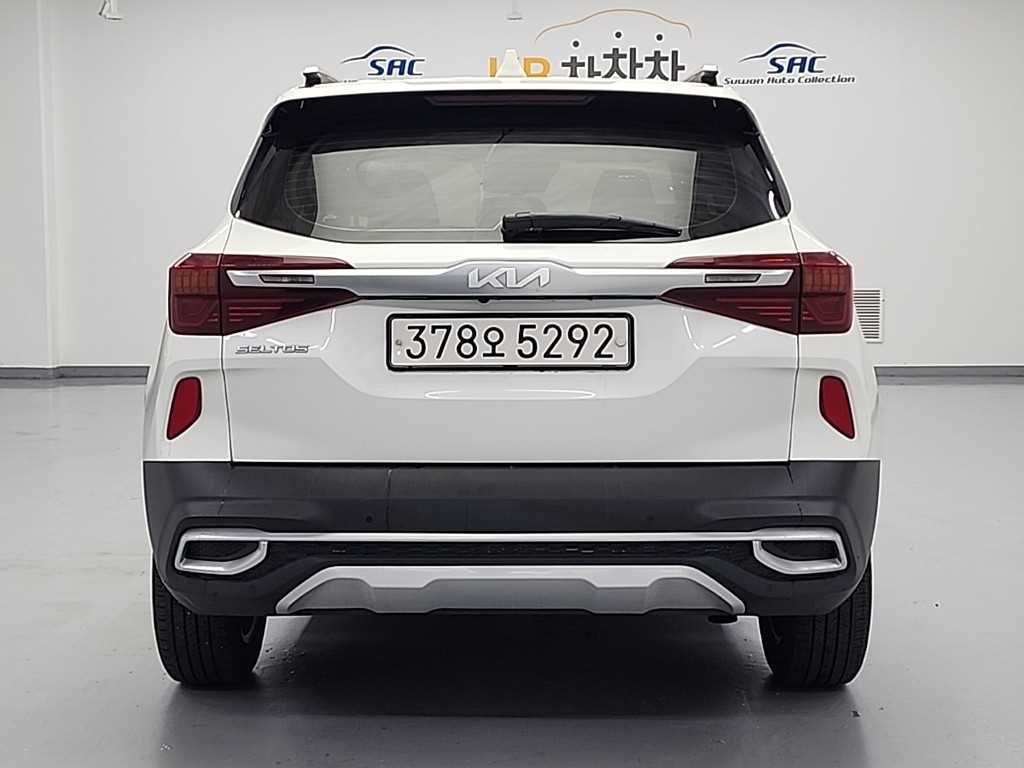 KIA Seltos - Vista 3
