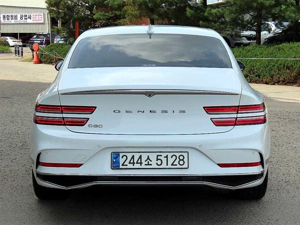 Genesis G80 - Vista 4