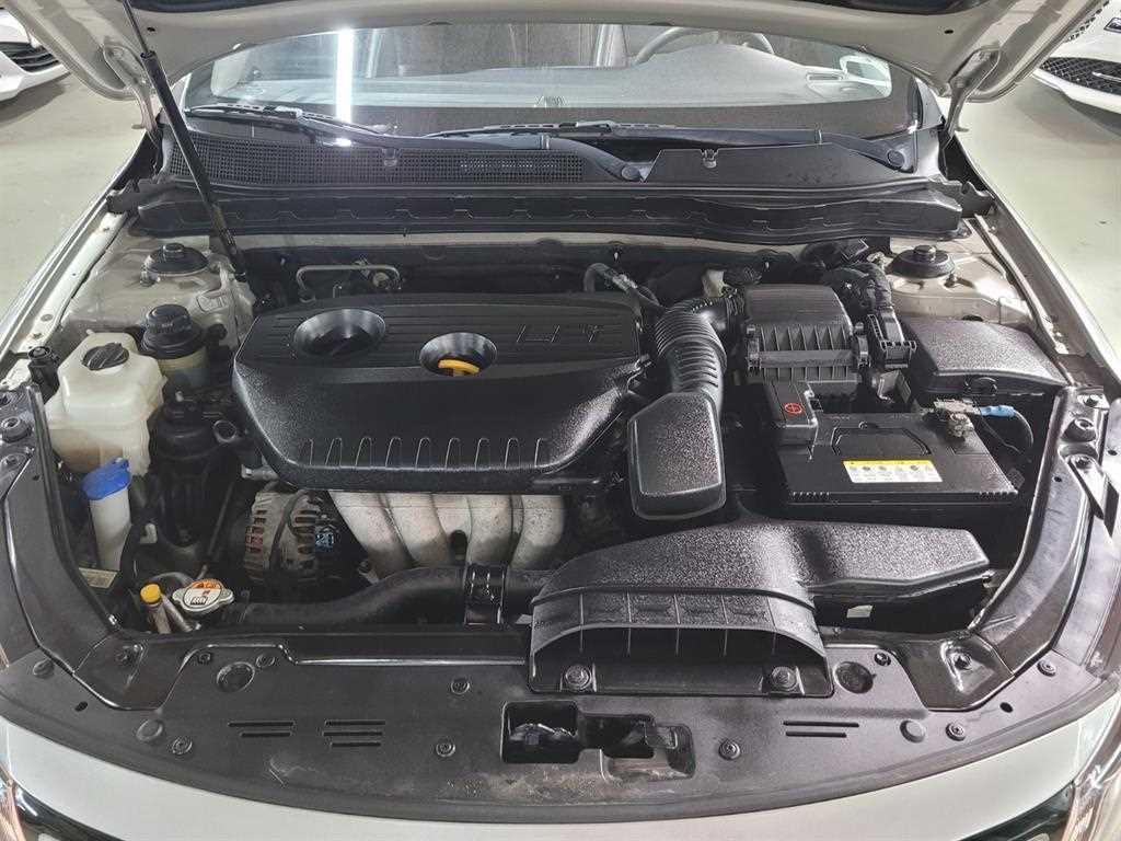 KIA K5 2014 Gris - Importación desde Corea - HF Imports Iquique - Foto 20