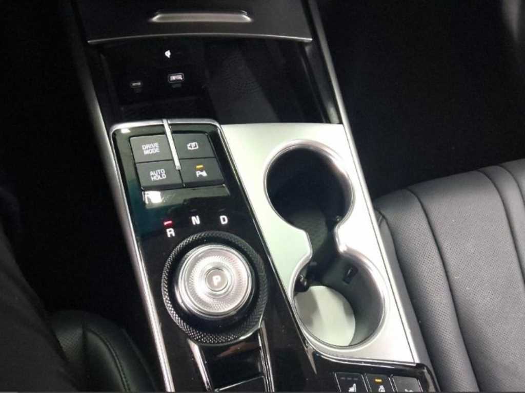KIA K8 - Vista 9