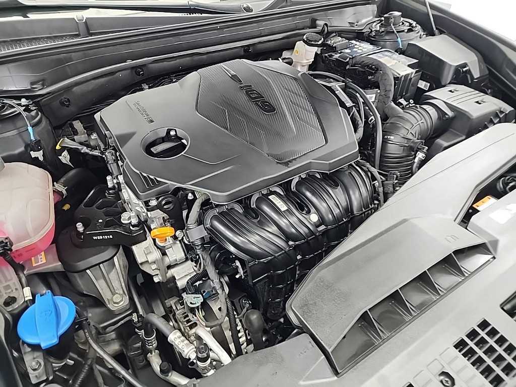 HYUNDAI Grandeur - Vista 5