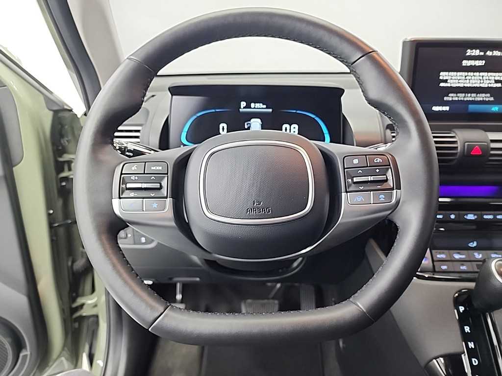 HYUNDAI Casper - Vista 9