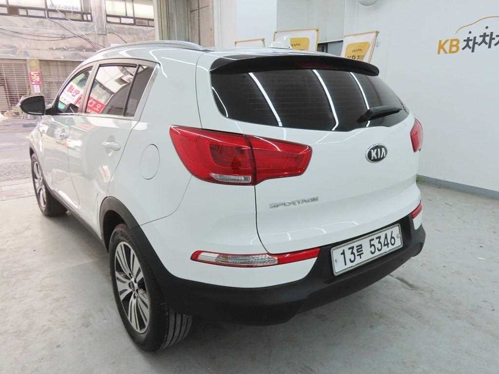 KIA Sportage - Vista 4