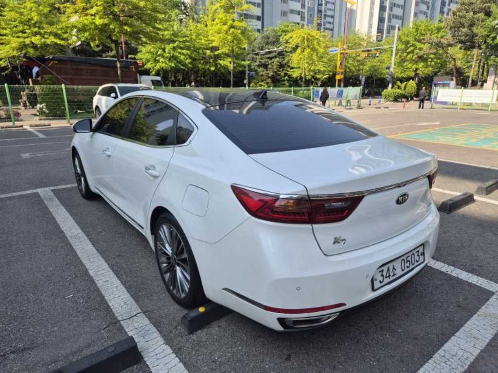 KIA K7 - Vista 5