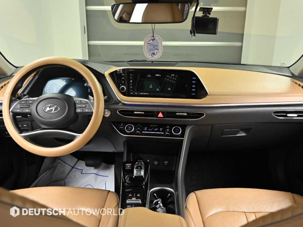 HYUNDAI Sonata - Vista 7