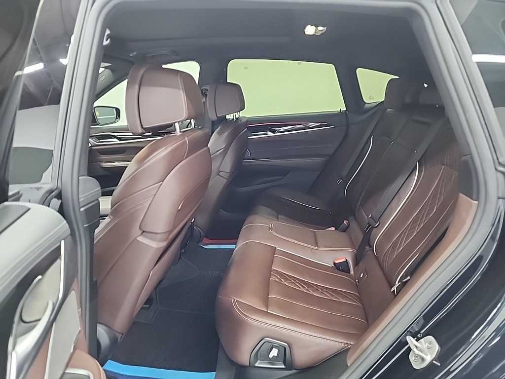 BMW Gran Turismo - Vista 12
