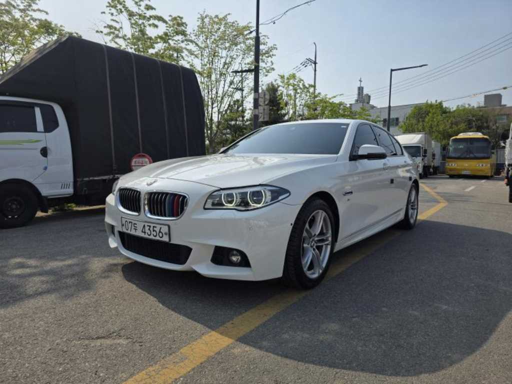 BMW 5 Series - Vista 6