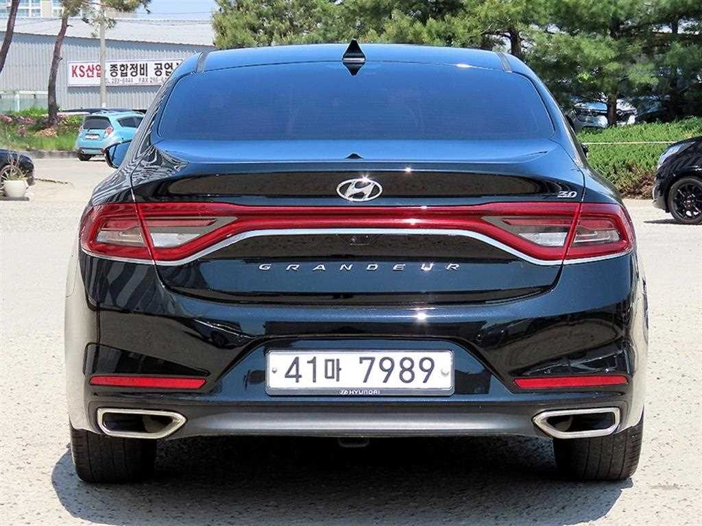 HYUNDAI Grandeur - Vista 4