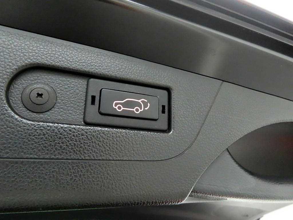 Ssangyong Rexton 2023 Negro - Importación desde Corea - HF Imports Iquique - Foto 15