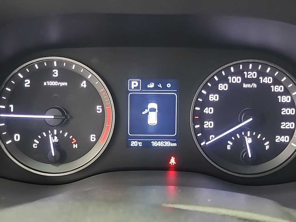 HYUNDAI Tucson - Vista 6