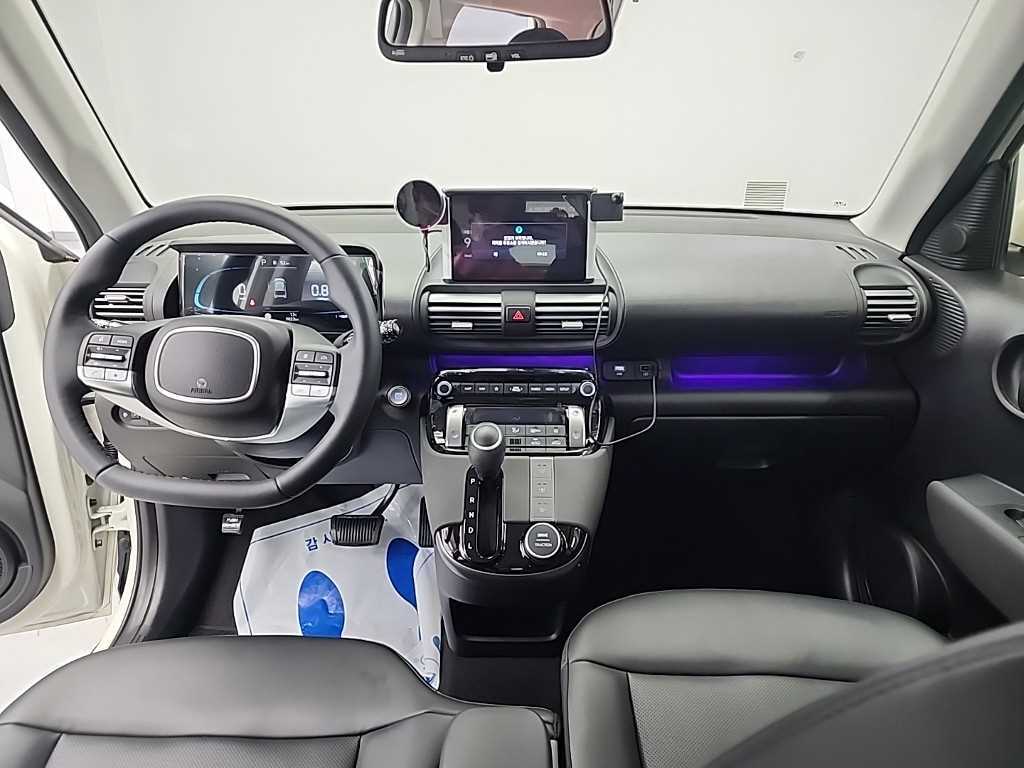 HYUNDAI Casper - Vista 7