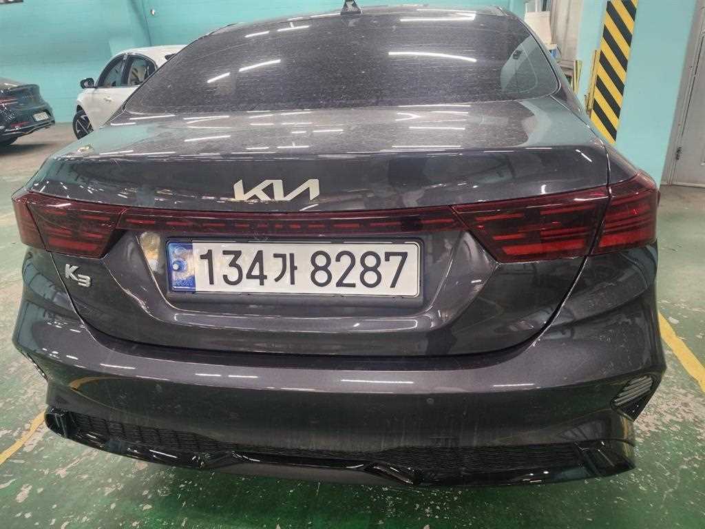 KIA K3 2023 Gris - Importación desde Corea - HF Imports Iquique - Foto 16