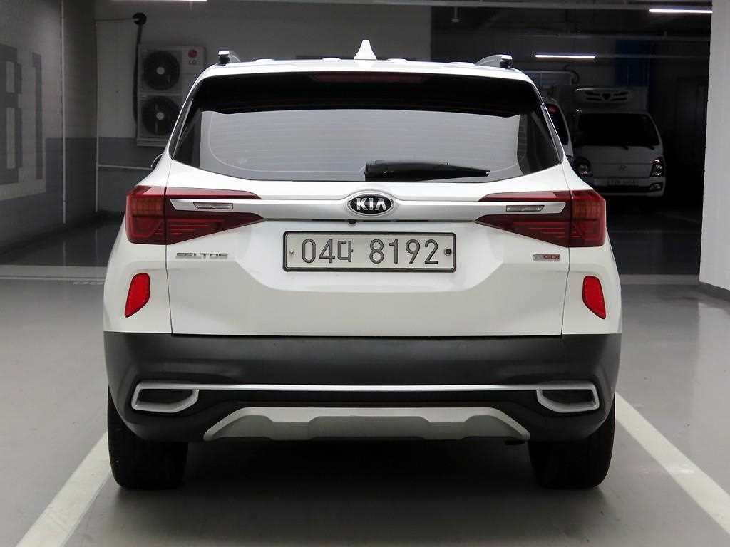 KIA Seltos - Vista 3
